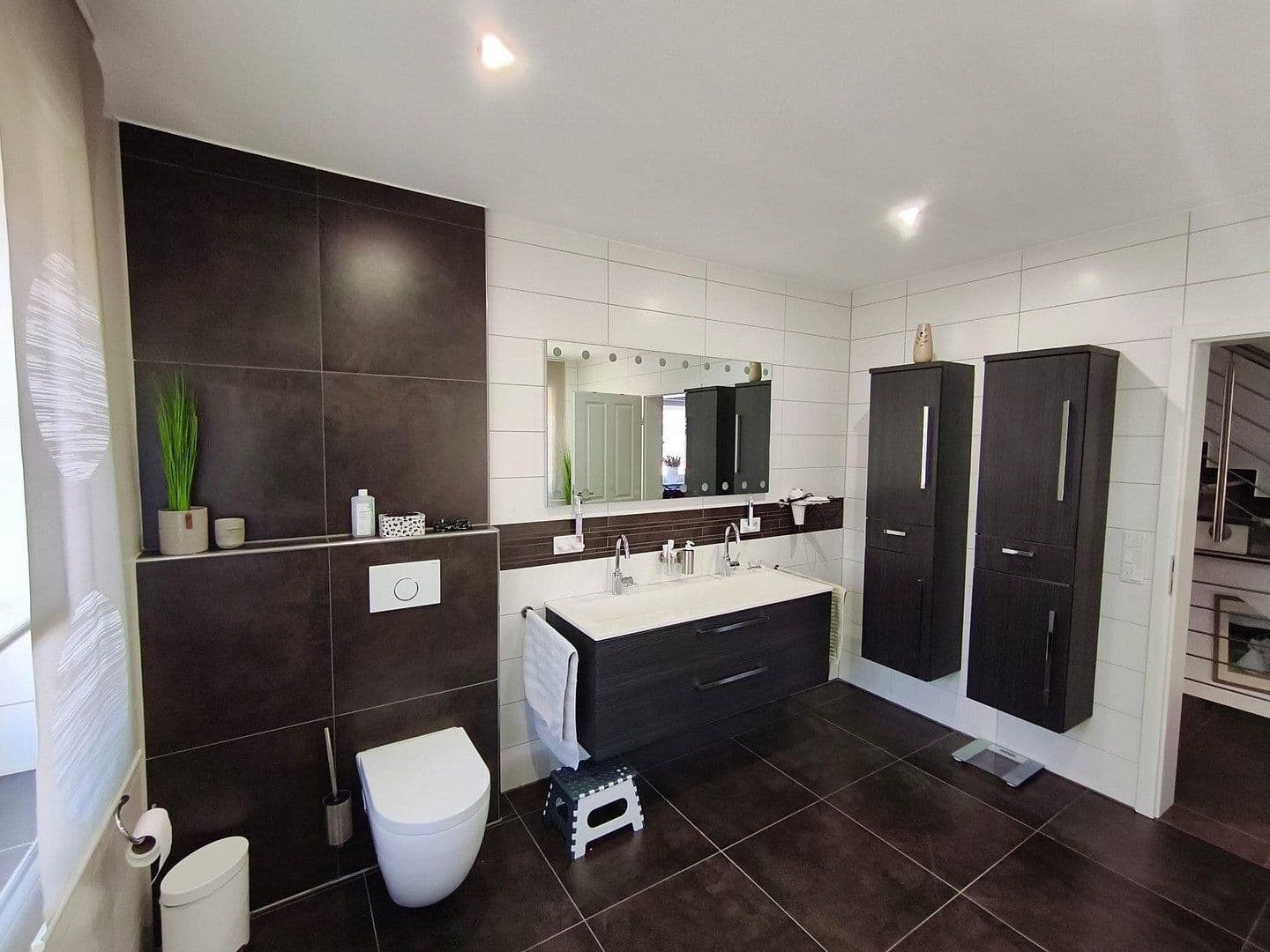 Prodej domu 250 m², pozemek 500 m², Versmold, Severní Porýní-Vestfálsko Prodej domu 250 m², pozemek 500 m², Versmold, Severní Porýní-Vestfálsko