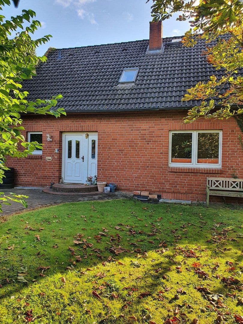 Prodej domu 133 m², pozemek 932 m², Wentorf (Amt Sandesneben), Šlesvicko-Holštýnsko Prodej domu 133 m², pozemek 932 m², Wentorf (Amt Sandesneben), Šlesvicko-Holštýnsko