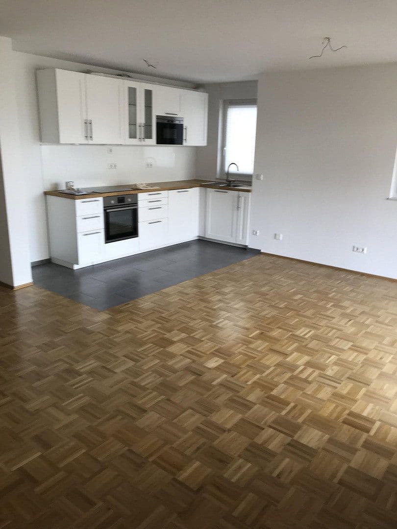 Prodej bytu 3+1 88 m², Rheinstetten, Bádensko-Württembersko Prodej bytu 3+1 88 m², Rheinstetten, Bádensko-Württembersko