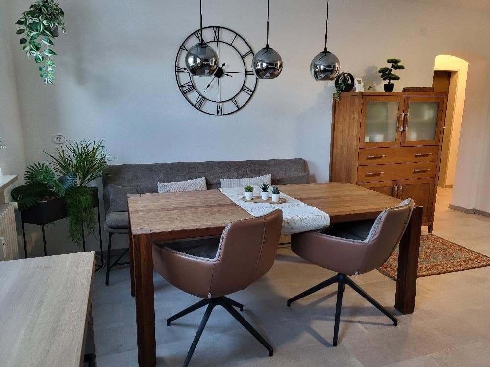 Prodej bytu 3+1 82 m², Burgkirchen, Bavorsko Prodej bytu 3+1 82 m², Burgkirchen, Bavorsko