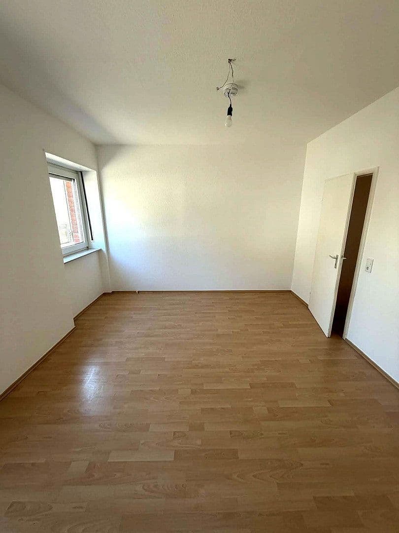 Prodej bytu 3+1 98 m², Alexanderstr. 24, Lorsch, Hessen Prodej bytu 3+1 98 m², Alexanderstr. 24, Lorsch, Hessen