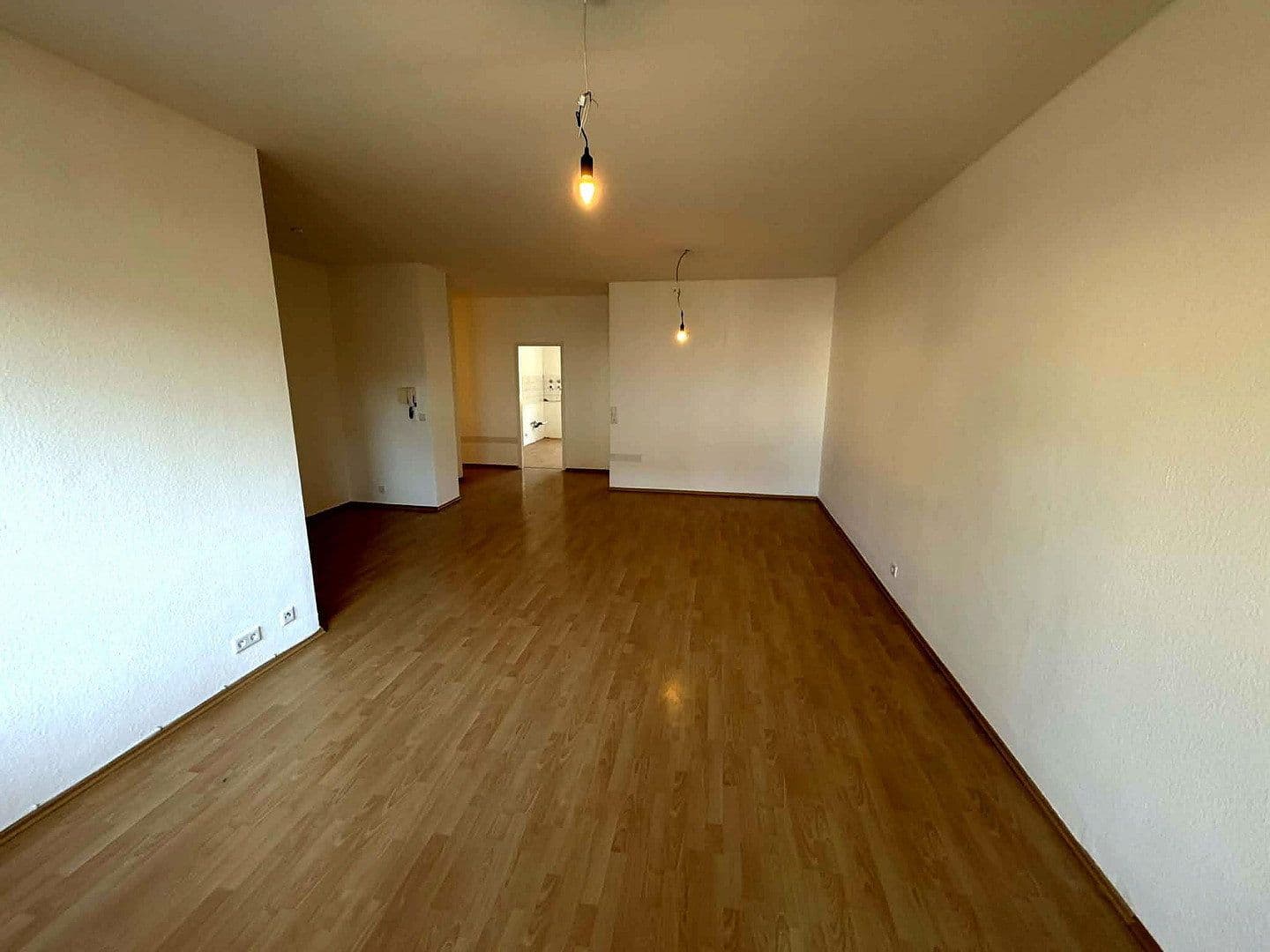 Prodej bytu 3+1 98 m², Alexanderstr. 24, Lorsch, Hessen Prodej bytu 3+1 98 m², Alexanderstr. 24, Lorsch, Hessen