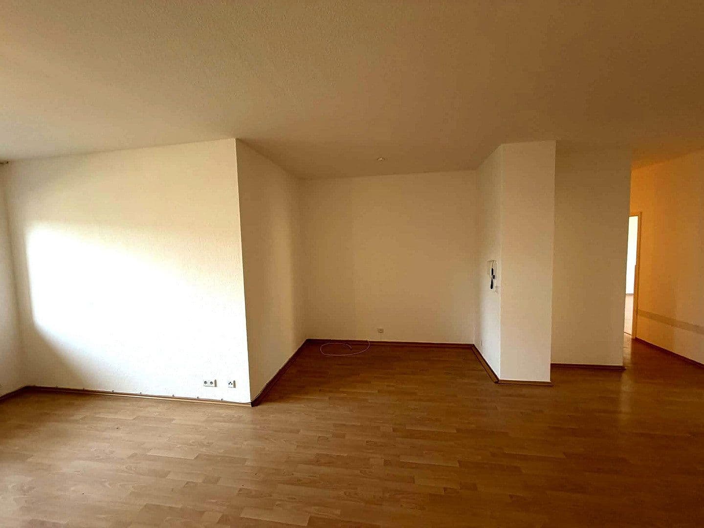 Prodej bytu 3+1 98 m², Alexanderstr. 24, Lorsch, Hessen Prodej bytu 3+1 98 m², Alexanderstr. 24, Lorsch, Hessen