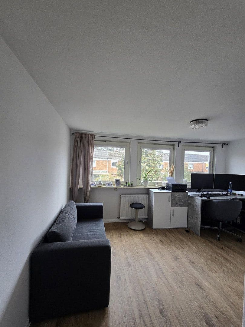 Prodej domu 108 m², pozemek 231 m², Hannover, Dolní Sasko Prodej domu 108 m², pozemek 231 m², Hannover, Dolní Sasko