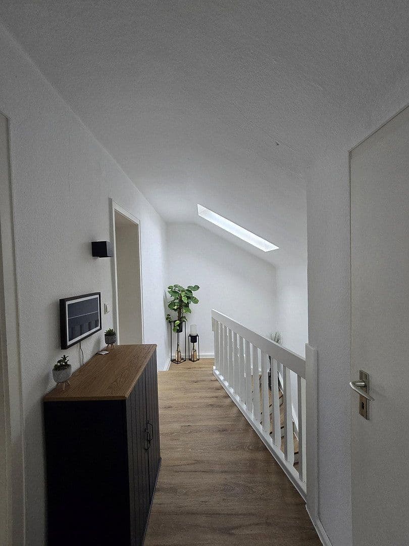 Prodej domu 108 m², pozemek 231 m², Hannover, Dolní Sasko Prodej domu 108 m², pozemek 231 m², Hannover, Dolní Sasko