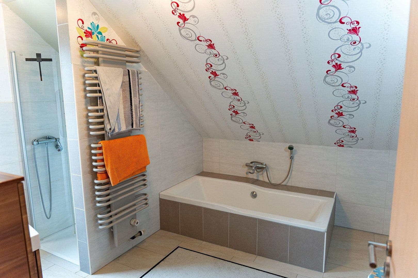 Prodej nebytového prostoru 7.539 m², Wietmarschen, Dolní Sasko Prodej nebytového prostoru 7.539 m², Wietmarschen, Dolní Sasko