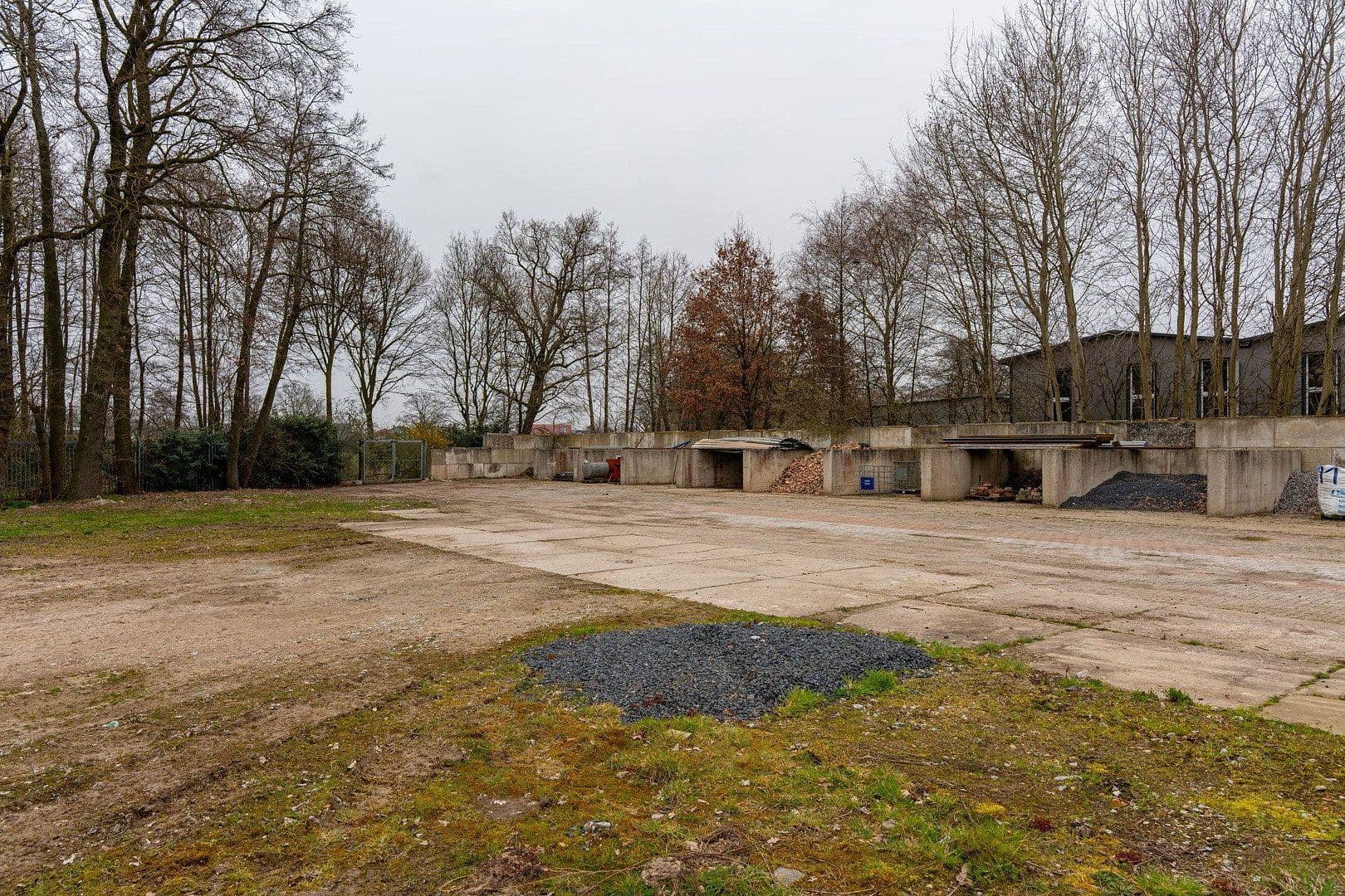 Prodej nebytového prostoru 7.539 m², Wietmarschen, Dolní Sasko Prodej nebytového prostoru 7.539 m², Wietmarschen, Dolní Sasko