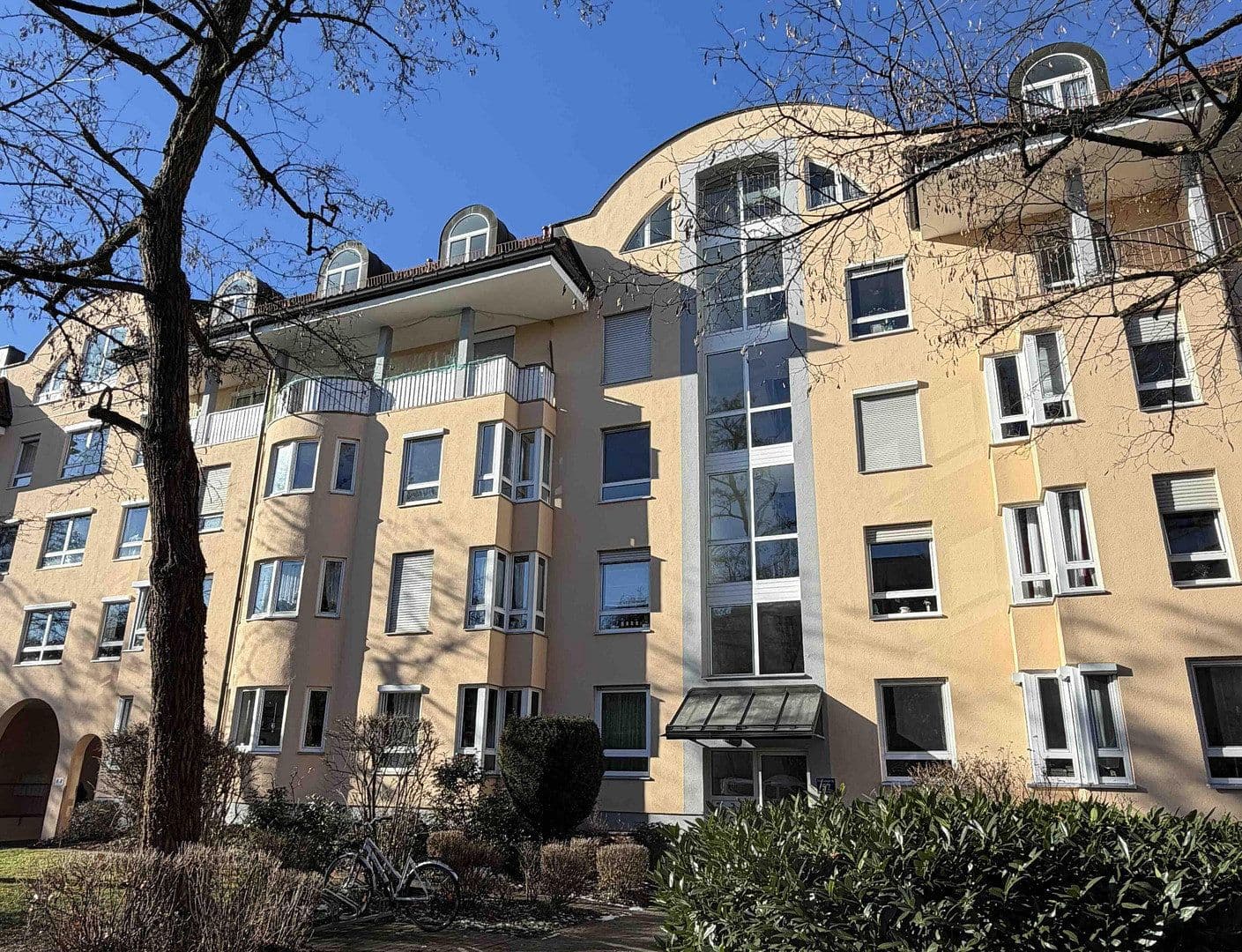 Prodej bytu 5+1 81 m², Feldmochingerstr. 57, München, Bavorsko Prodej bytu 5+1 81 m², Feldmochingerstr. 57, München, Bavorsko