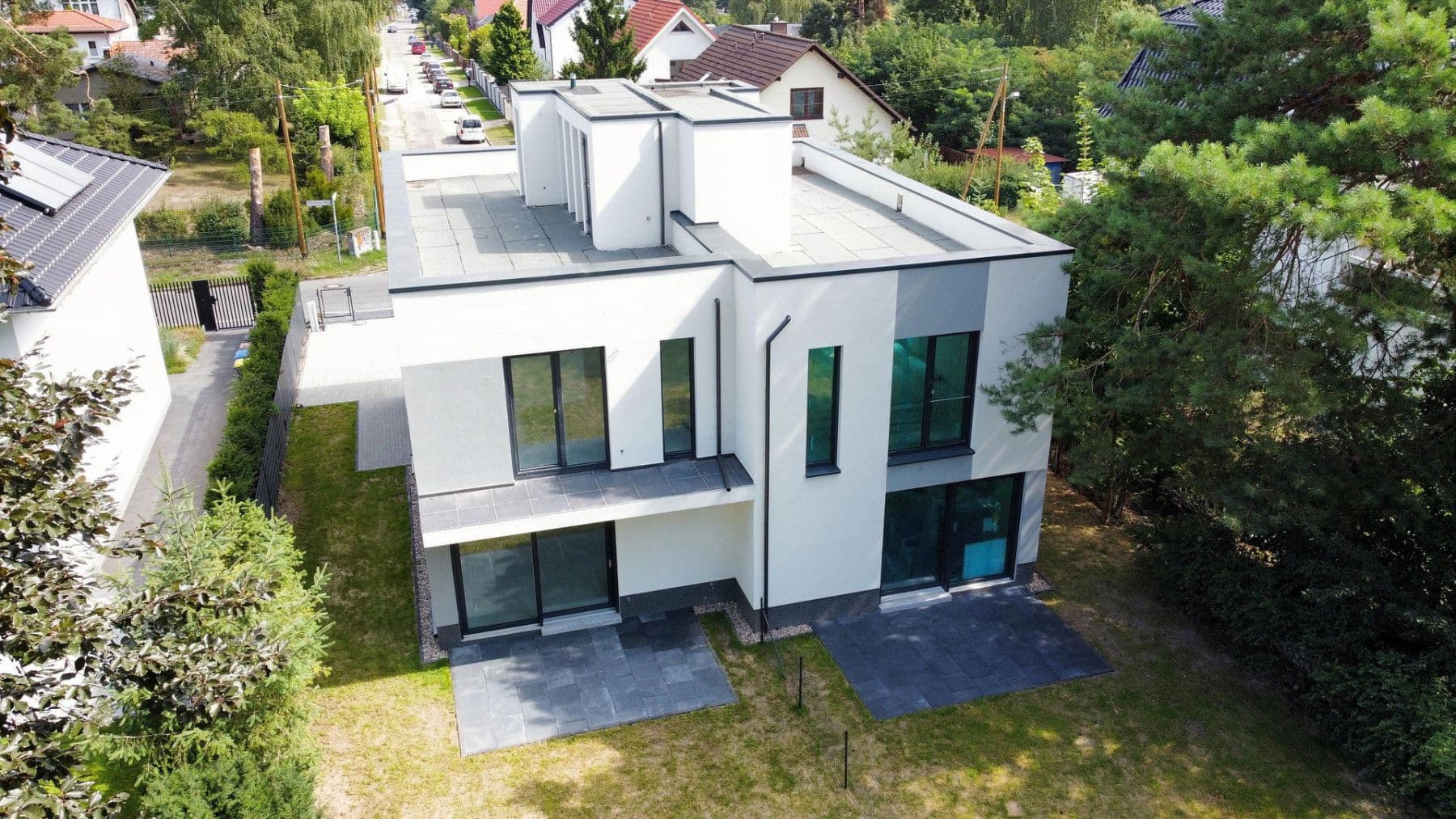 Prodej domu 150 m², pozemek 394 m², Enkenbacher Weg 106, Berlin, Berlín Prodej domu 150 m², pozemek 394 m², Enkenbacher Weg 106, Berlin, Berlín