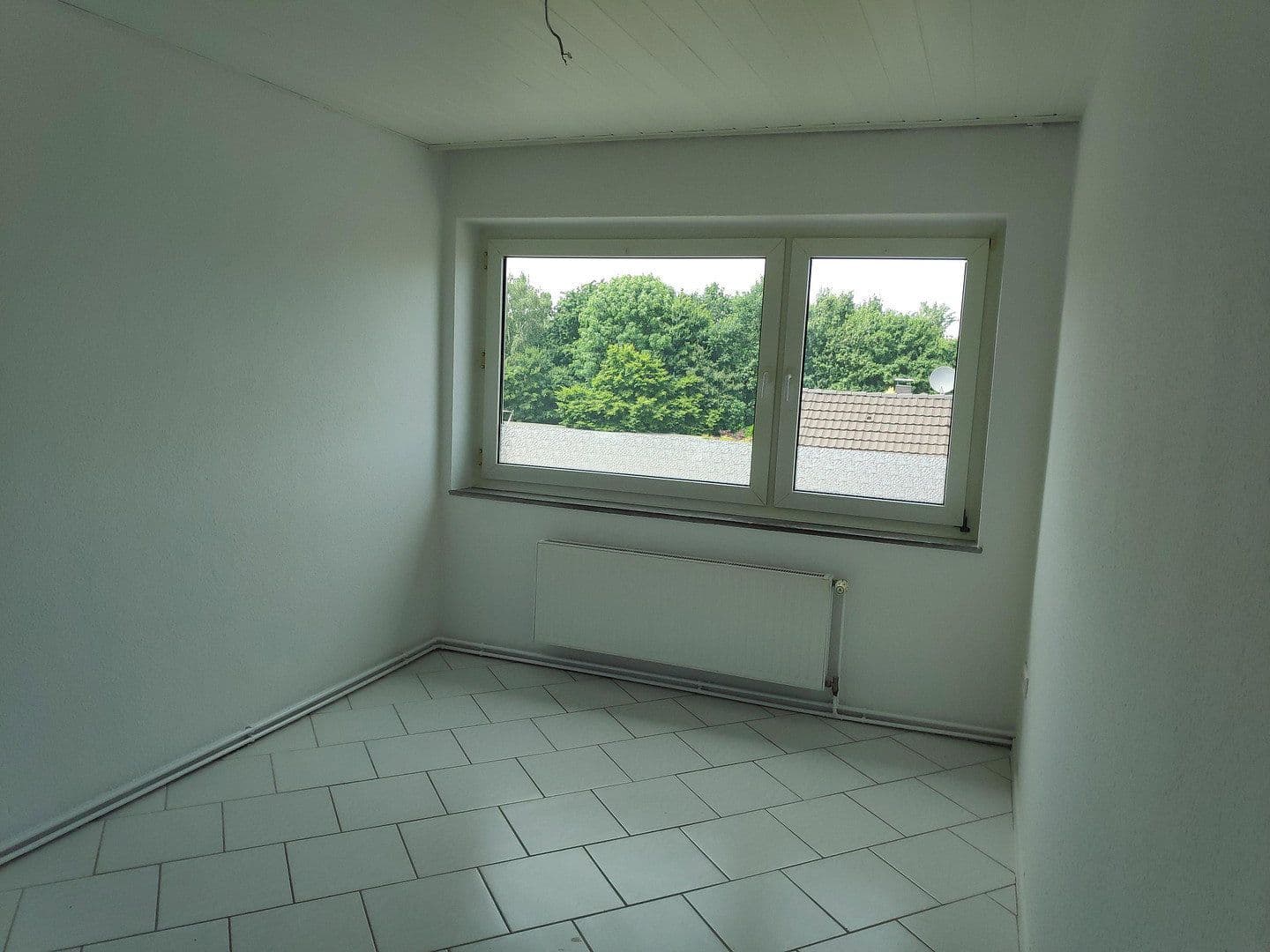 Pronájem bytu 3+1 82 m², Thüringer Str. 29a, Oberhausen, Severní Porýní-Vestfálsko Pronájem bytu 3+1 82 m², Thüringer Str. 29a, Oberhausen, Severní Porýní-Vestfálsko