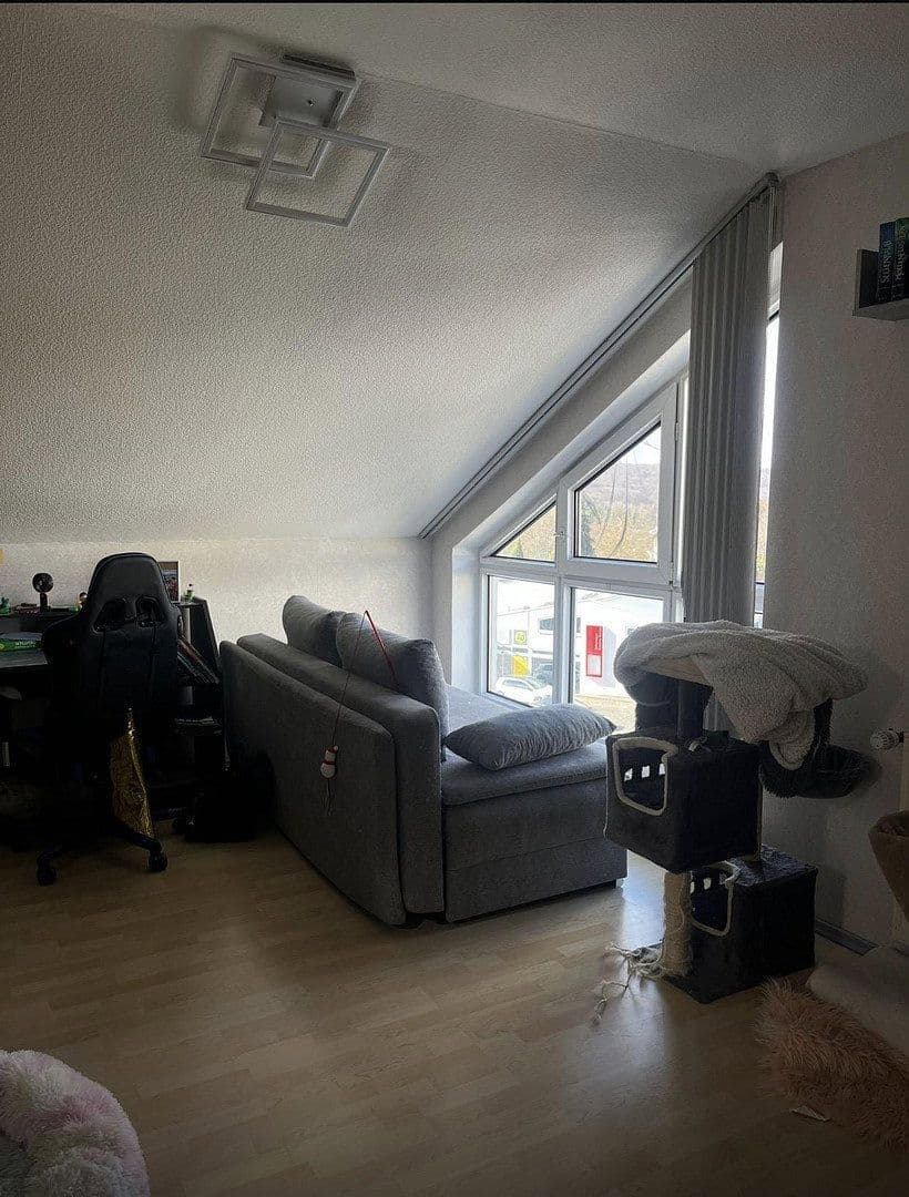 Prodej domu 155 m², pozemek 175 m², Drosselweg, Waldsolms, Hessen Prodej domu 155 m², pozemek 175 m², Drosselweg, Waldsolms, Hessen