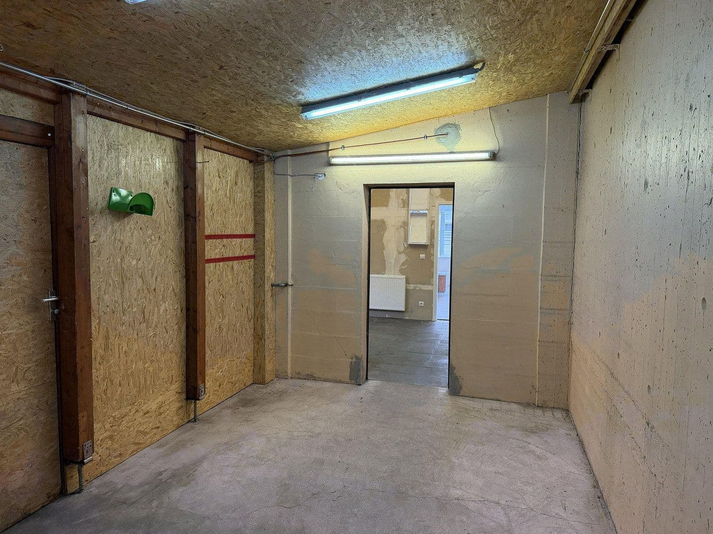 Pronájem kanceláře 172 m², Ziegelsteinstraße 30, Nürnberg, Bavorsko Pronájem kanceláře 172 m², Ziegelsteinstraße 30, Nürnberg, Bavorsko