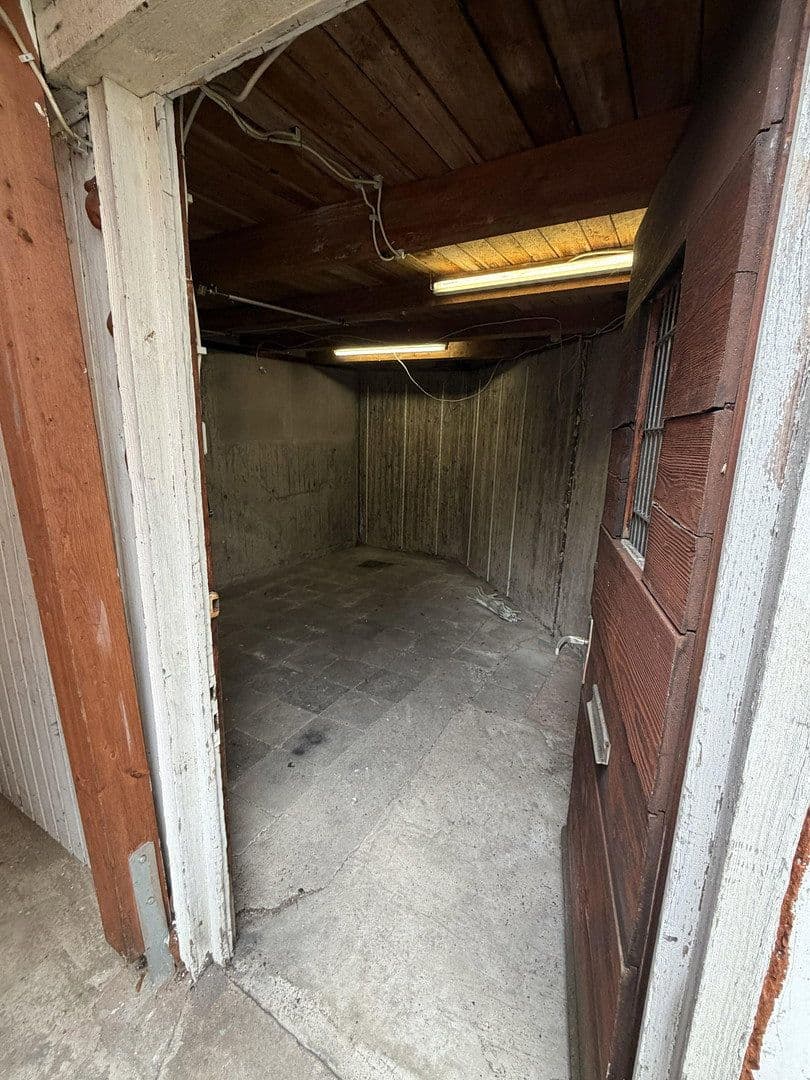 Pronájem kanceláře 172 m², Ziegelsteinstraße 30, Nürnberg, Bavorsko Pronájem kanceláře 172 m², Ziegelsteinstraße 30, Nürnberg, Bavorsko