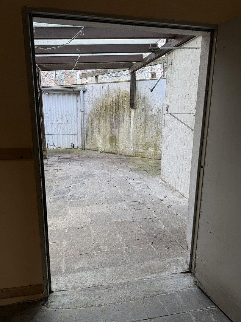 Pronájem kanceláře 172 m², Ziegelsteinstraße 30, Nürnberg, Bavorsko Pronájem kanceláře 172 m², Ziegelsteinstraße 30, Nürnberg, Bavorsko