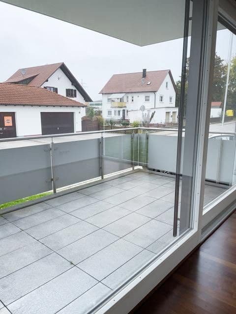 Prodej bytu 3+1 88 m², Pfaffenhofen an der Roth, Bavorsko Prodej bytu 3+1 88 m², Pfaffenhofen an der Roth, Bavorsko