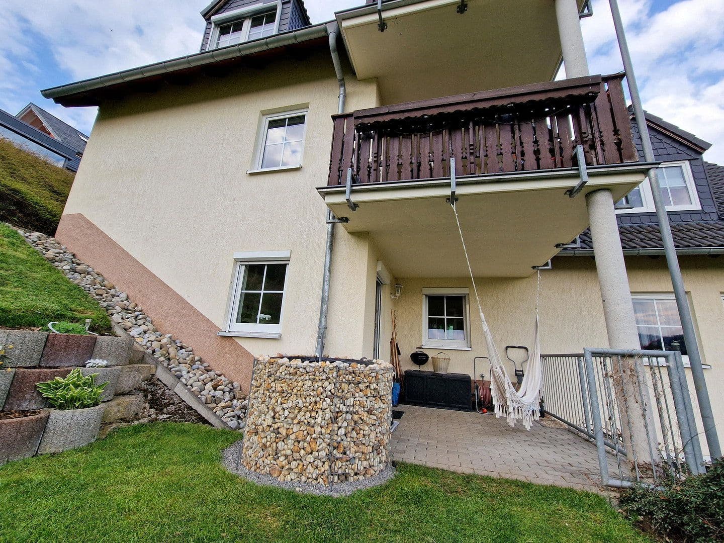 Prodej bytu 4+1 93 m², Schwarzenberg/Erzgebirge, Sasko Prodej bytu 4+1 93 m², Schwarzenberg/Erzgebirge, Sasko