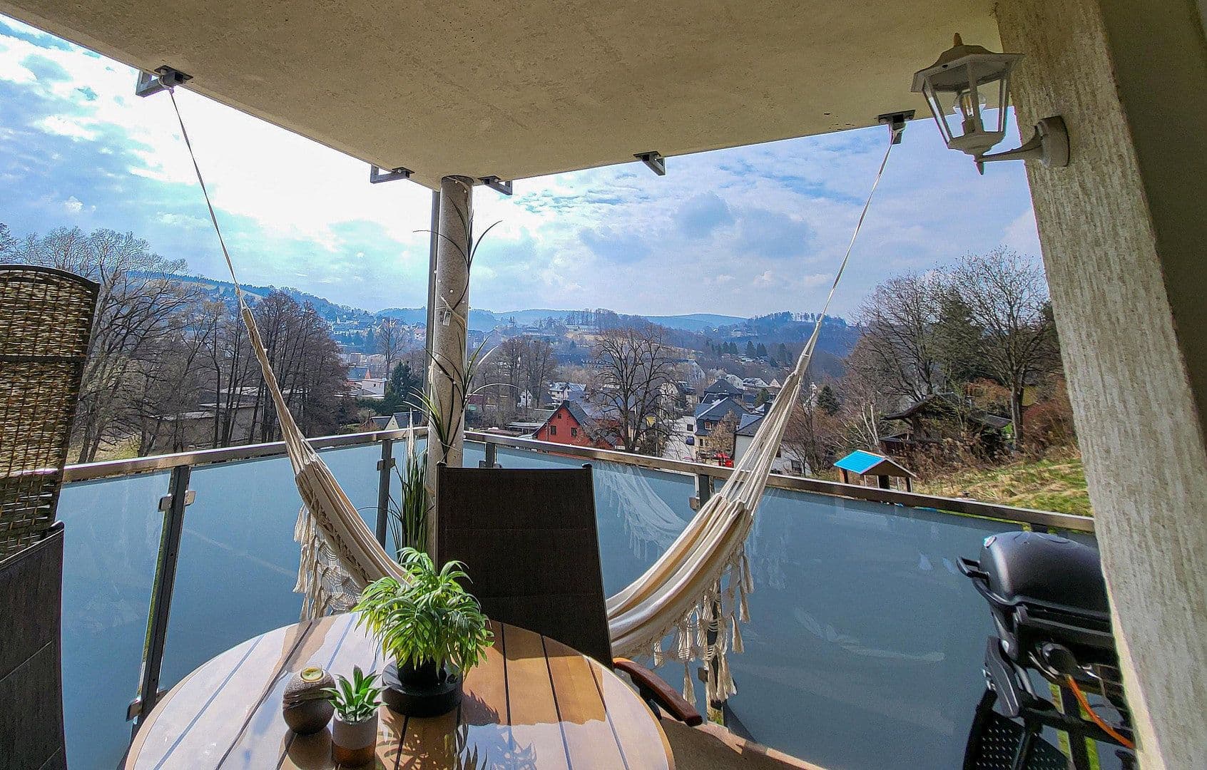 Prodej bytu 4+1 93 m², Schwarzenberg/Erzgebirge, Sasko Prodej bytu 4+1 93 m², Schwarzenberg/Erzgebirge, Sasko