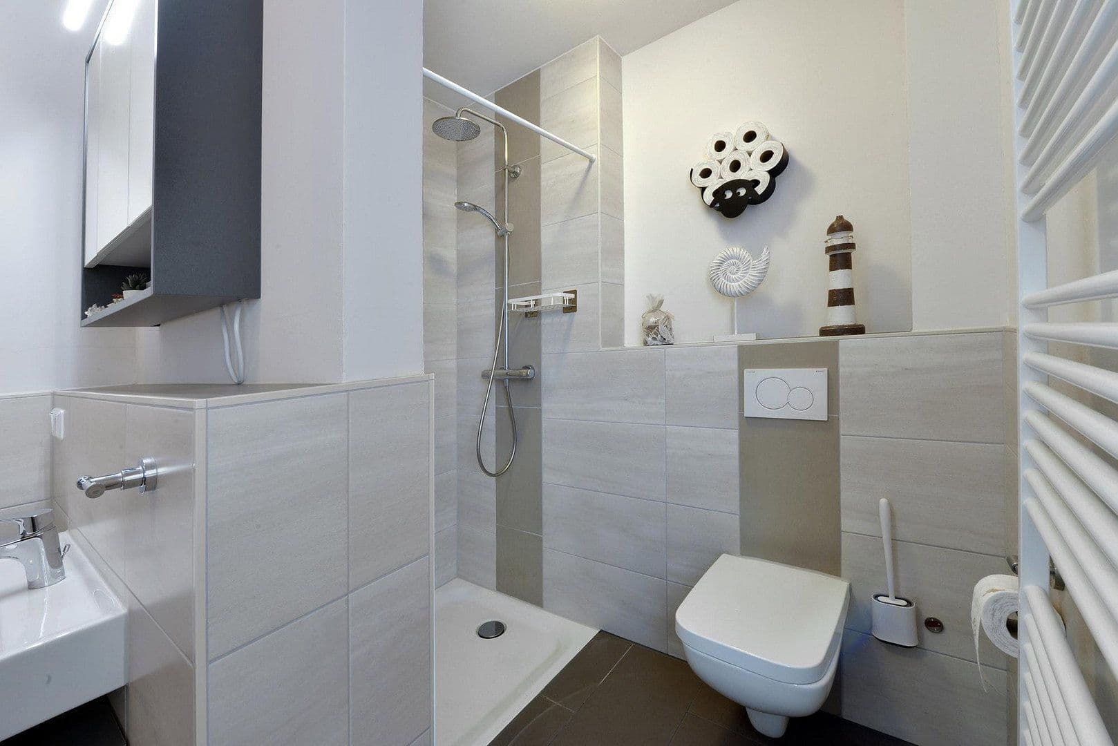 Prodej domu 119 m², pozemek 345 m², Günterstr. 56, Duisburg, Severní Porýní-Vestfálsko Prodej domu 119 m², pozemek 345 m², Günterstr. 56, Duisburg, Severní Porýní-Vestfálsko