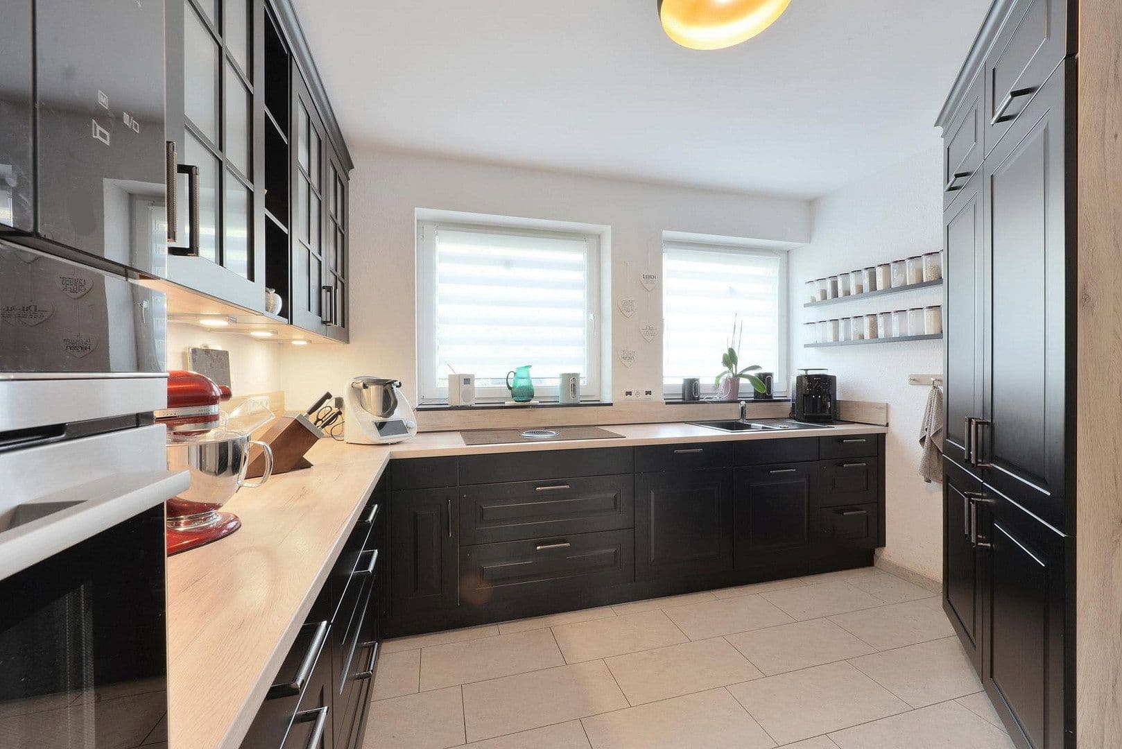 Prodej domu 119 m², pozemek 345 m², Günterstr. 56, Duisburg, Severní Porýní-Vestfálsko Prodej domu 119 m², pozemek 345 m², Günterstr. 56, Duisburg, Severní Porýní-Vestfálsko