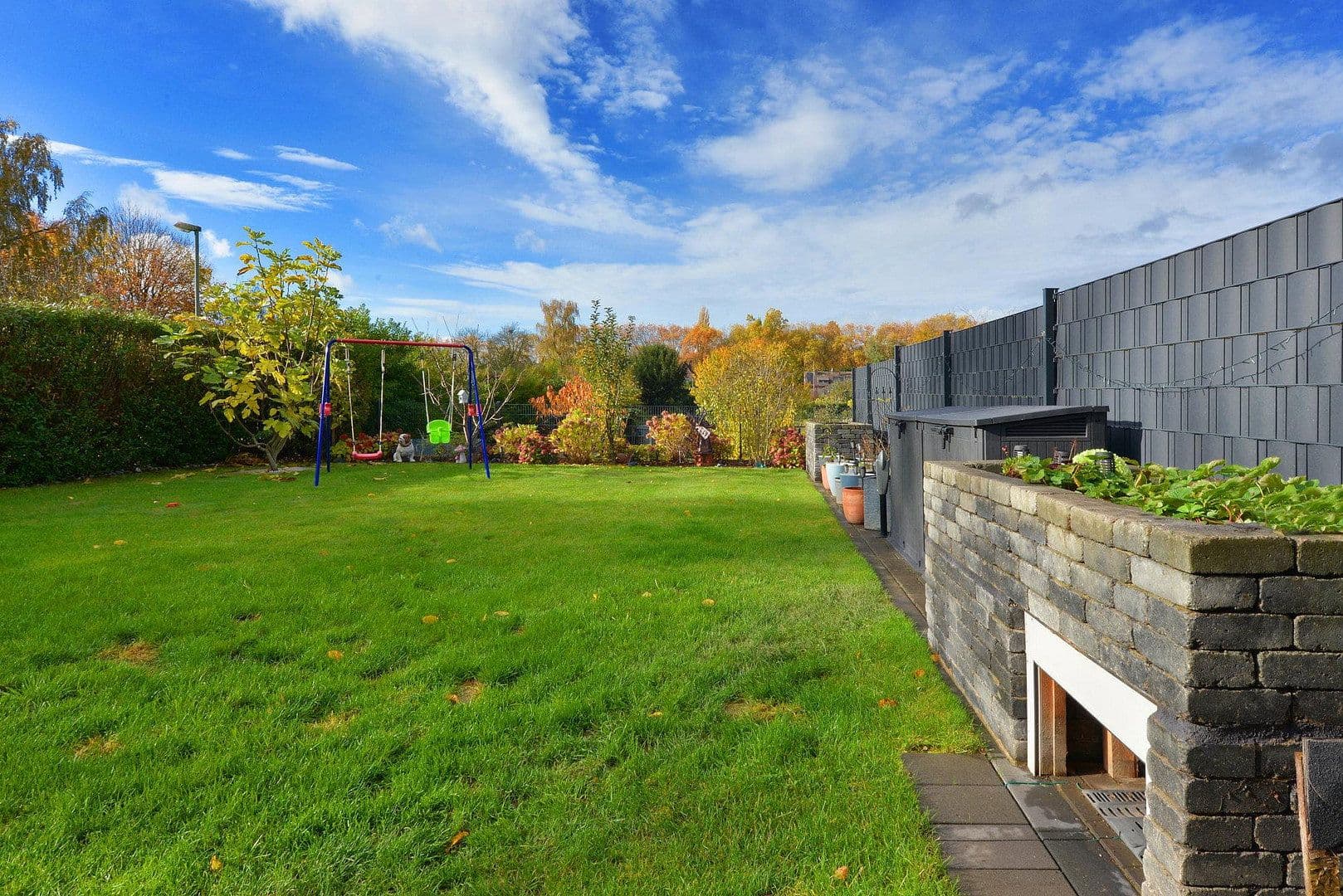 Prodej domu 119 m², pozemek 345 m², Günterstr. 56, Duisburg, Severní Porýní-Vestfálsko Prodej domu 119 m², pozemek 345 m², Günterstr. 56, Duisburg, Severní Porýní-Vestfálsko