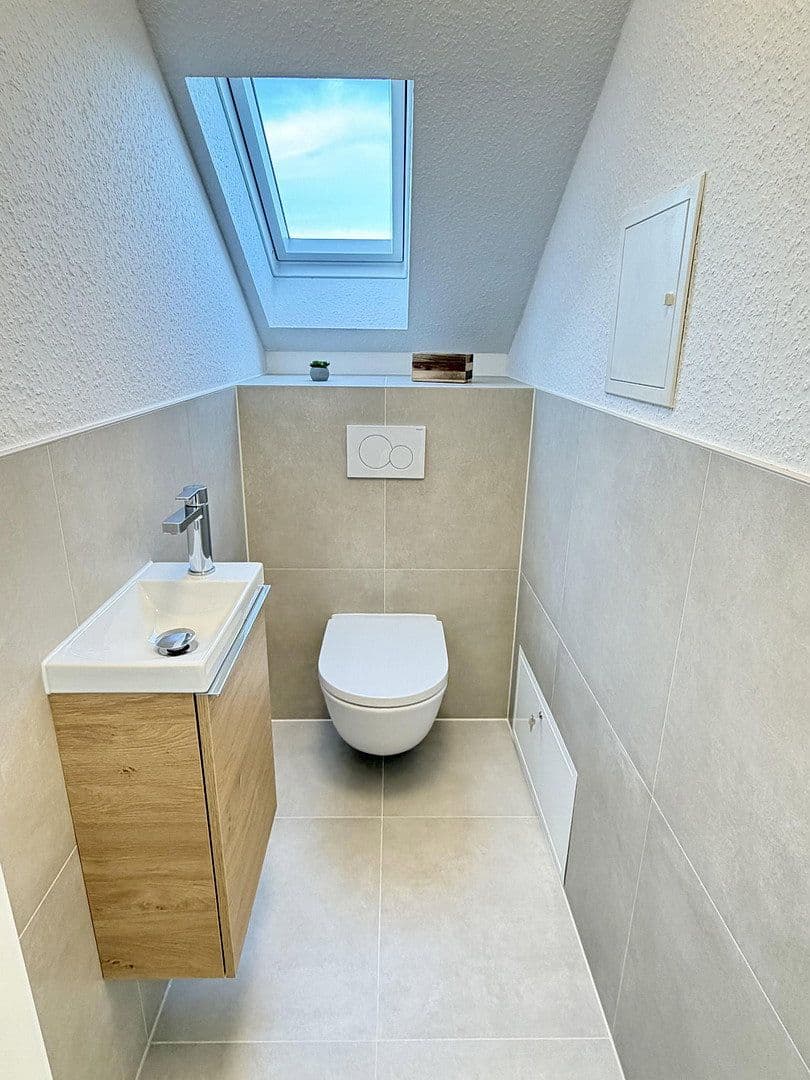Prodej bytu 3+1 96 m², Bodenheim, Porýní-Falc Prodej bytu 3+1 96 m², Bodenheim, Porýní-Falc