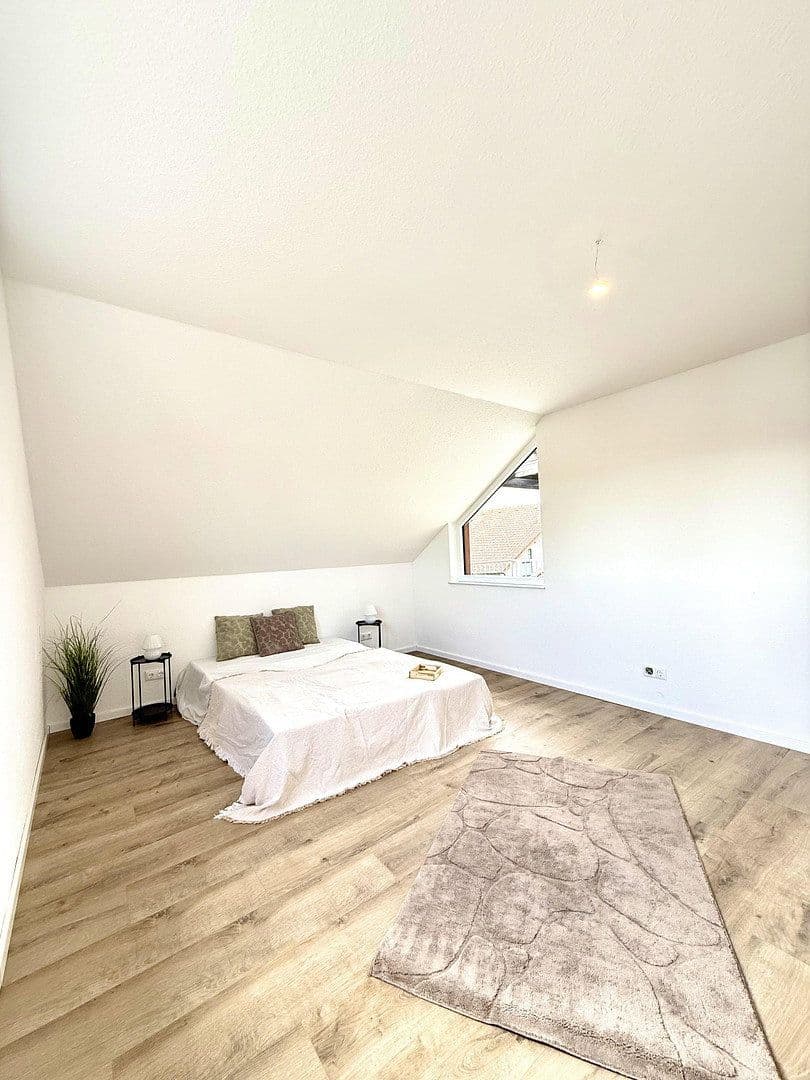 Prodej bytu 3+1 96 m², Bodenheim, Porýní-Falc Prodej bytu 3+1 96 m², Bodenheim, Porýní-Falc