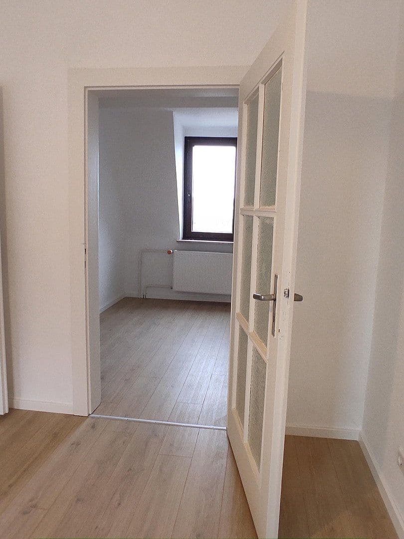 Pronájem bytu 5+1 114 m², Feuerbachstrasse, Ansbach, Bavorsko Pronájem bytu 5+1 114 m², Feuerbachstrasse, Ansbach, Bavorsko
