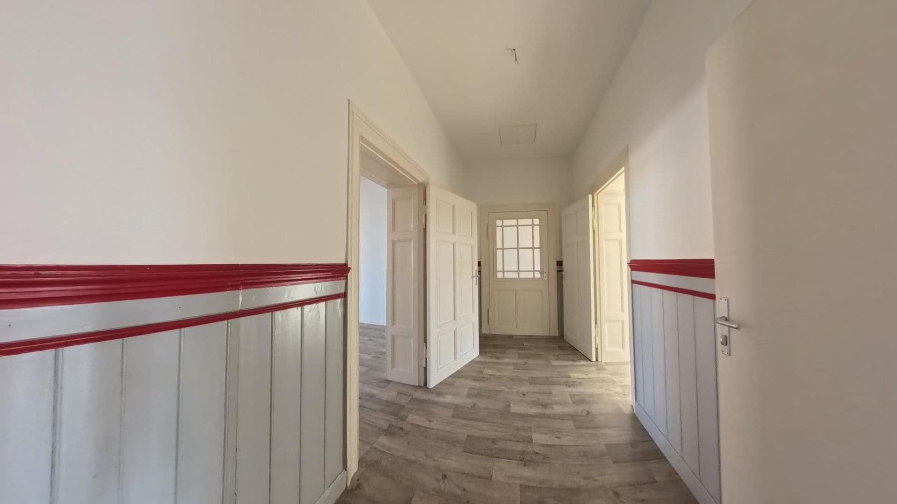 Pronájem bytu 7+1 160 m², Johannisstrasse 22, Mühlhausen/Thüringen, Durynsko Pronájem bytu 7+1 160 m², Johannisstrasse 22, Mühlhausen/Thüringen, Durynsko