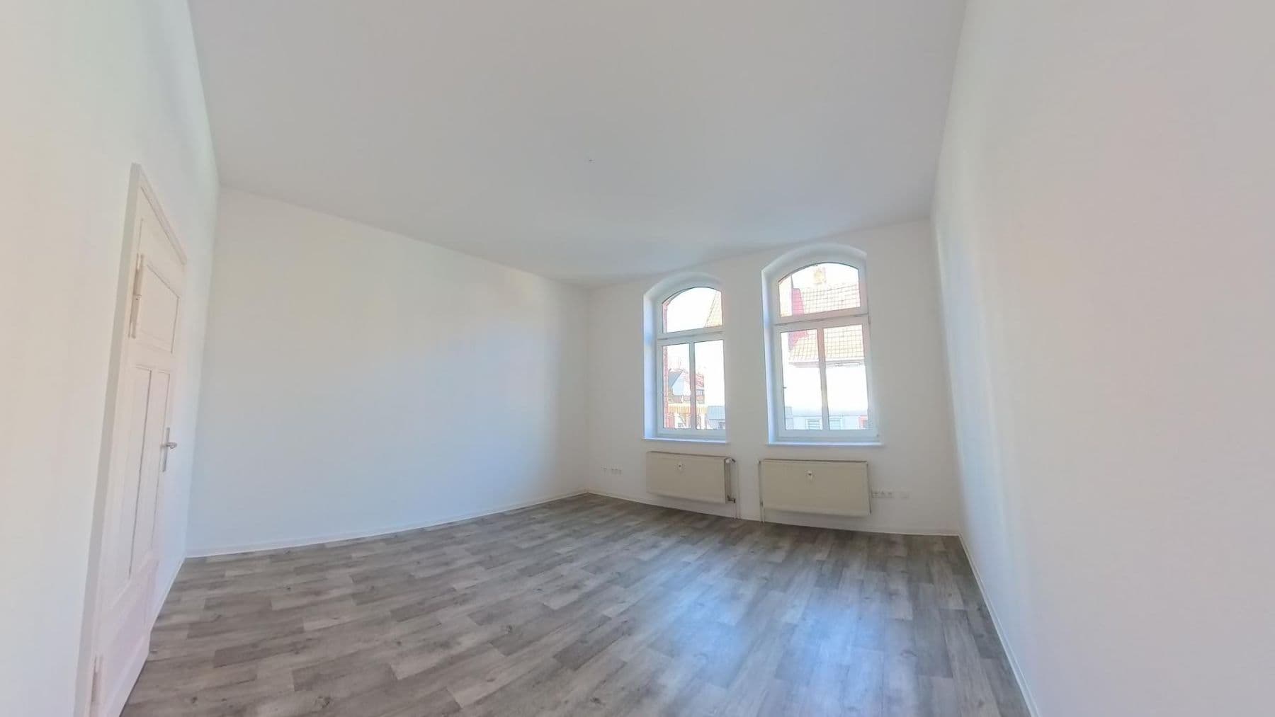 Pronájem bytu 7+1 160 m², Johannisstrasse 22, Mühlhausen/Thüringen, Durynsko Pronájem bytu 7+1 160 m², Johannisstrasse 22, Mühlhausen/Thüringen, Durynsko