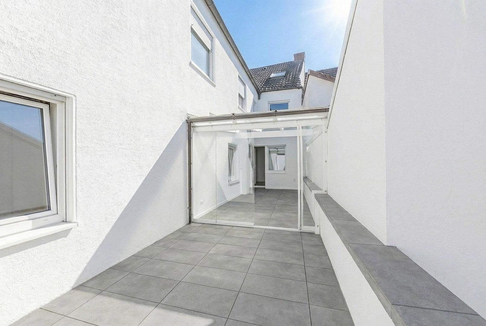 Pronájem bytu 4+kk 109 m², Plankstadt, Bádensko-Württembersko Pronájem bytu 4+kk 109 m², Plankstadt, Bádensko-Württembersko