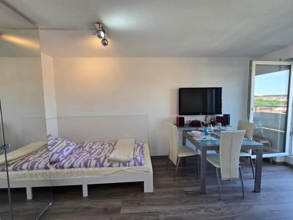 Pronájem bytu 1+1 35 m², Leipziger Allee 2, Karlsruhe, Bádensko-Württembersko Pronájem bytu 1+1 35 m², Leipziger Allee 2, Karlsruhe, Bádensko-Württembersko