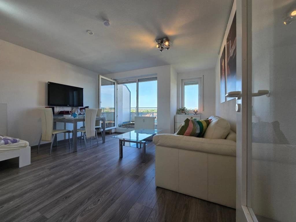 Pronájem bytu 1+1 35 m², Leipziger Allee 2, Karlsruhe, Bádensko-Württembersko Pronájem bytu 1+1 35 m², Leipziger Allee 2, Karlsruhe, Bádensko-Württembersko