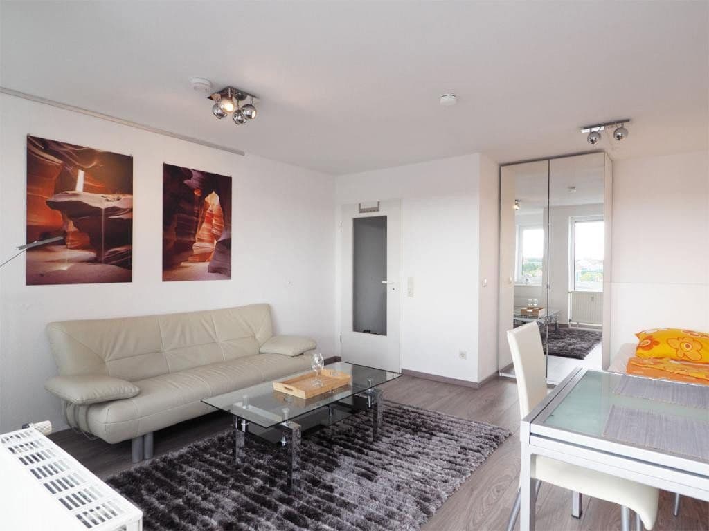 Pronájem bytu 1+1 35 m², Leipziger Allee 2, Karlsruhe, Bádensko-Württembersko Pronájem bytu 1+1 35 m², Leipziger Allee 2, Karlsruhe, Bádensko-Württembersko