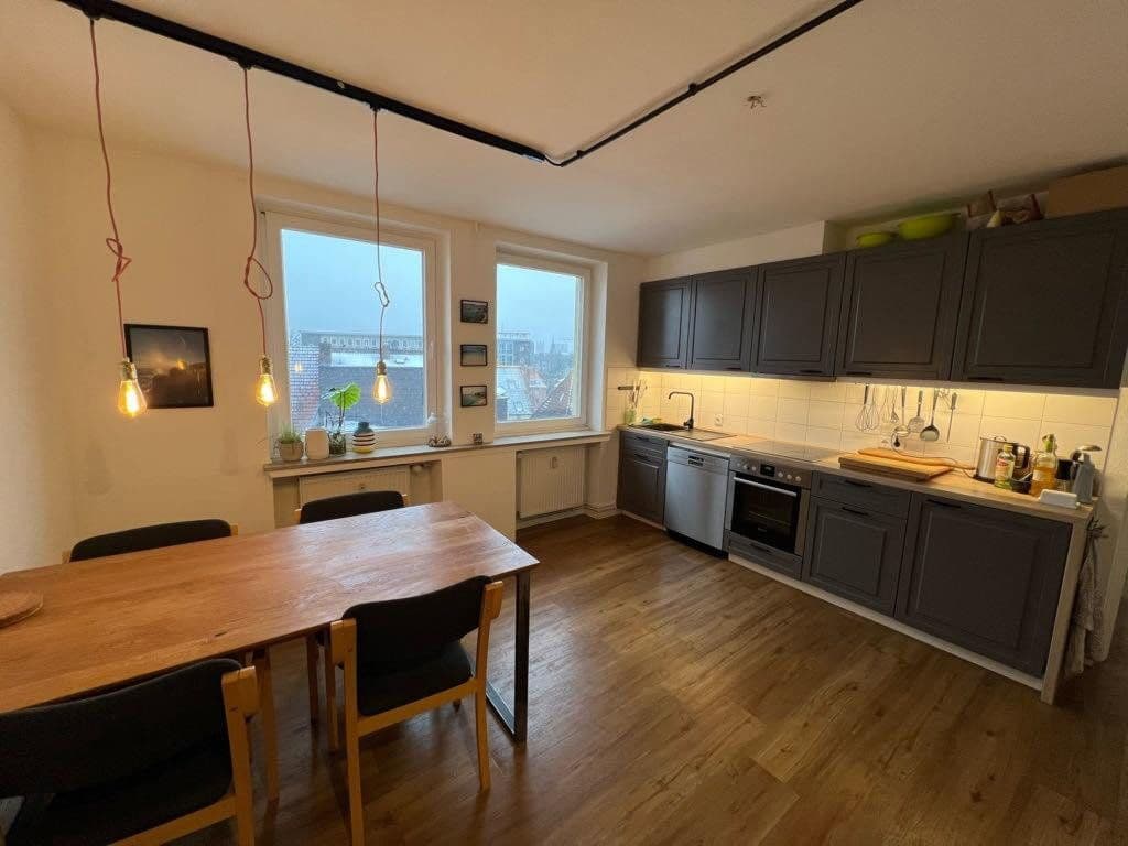 Pronájem bytu 2+1 66 m², Bahnhofstraße 20, Münster, Severní Porýní-Vestfálsko Pronájem bytu 2+1 66 m², Bahnhofstraße 20, Münster, Severní Porýní-Vestfálsko