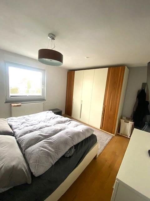 Pronájem bytu 5+1 180 m², Wernau (Neckar), Bádensko-Württembersko Pronájem bytu 5+1 180 m², Wernau (Neckar), Bádensko-Württembersko