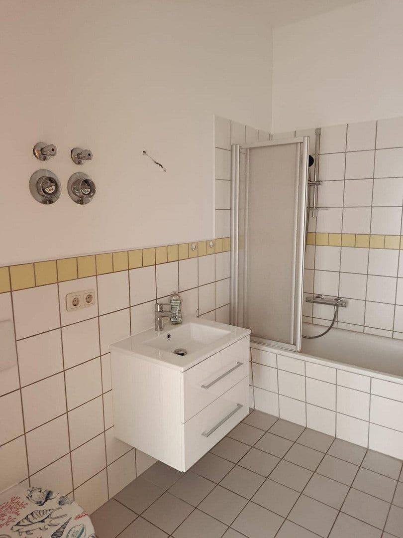 Pronájem bytu 2+1 48 m², Gohliser Str. 6, Dresden, Sasko Pronájem bytu 2+1 48 m², Gohliser Str. 6, Dresden, Sasko
