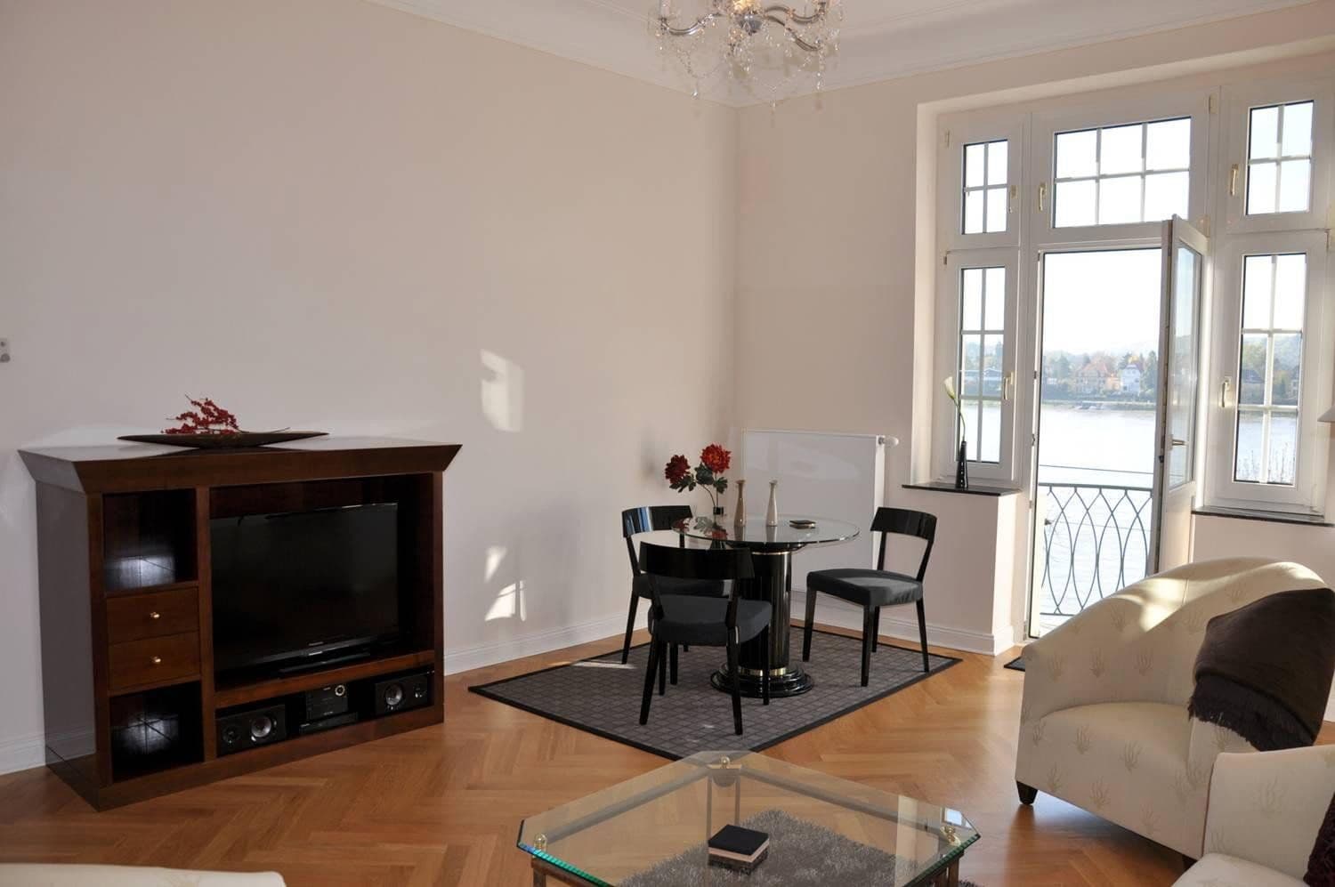 Pronájem bytu 3+1 85 m², Hauptstr. 561, Königswinter, Severní Porýní-Vestfálsko Pronájem bytu 3+1 85 m², Hauptstr. 561, Königswinter, Severní Porýní-Vestfálsko