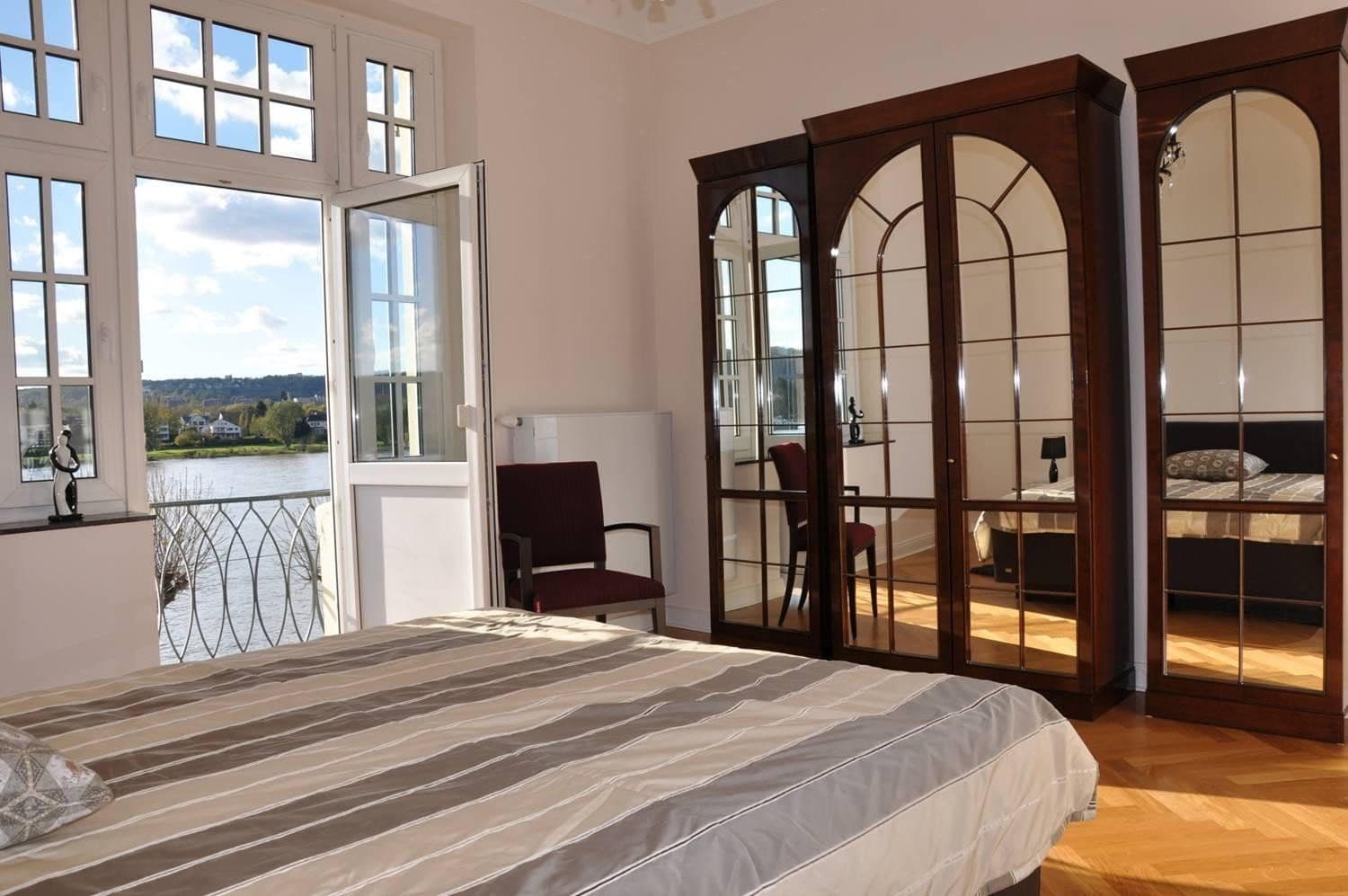 Pronájem bytu 3+1 85 m², Hauptstr. 561, Königswinter, Severní Porýní-Vestfálsko Pronájem bytu 3+1 85 m², Hauptstr. 561, Königswinter, Severní Porýní-Vestfálsko