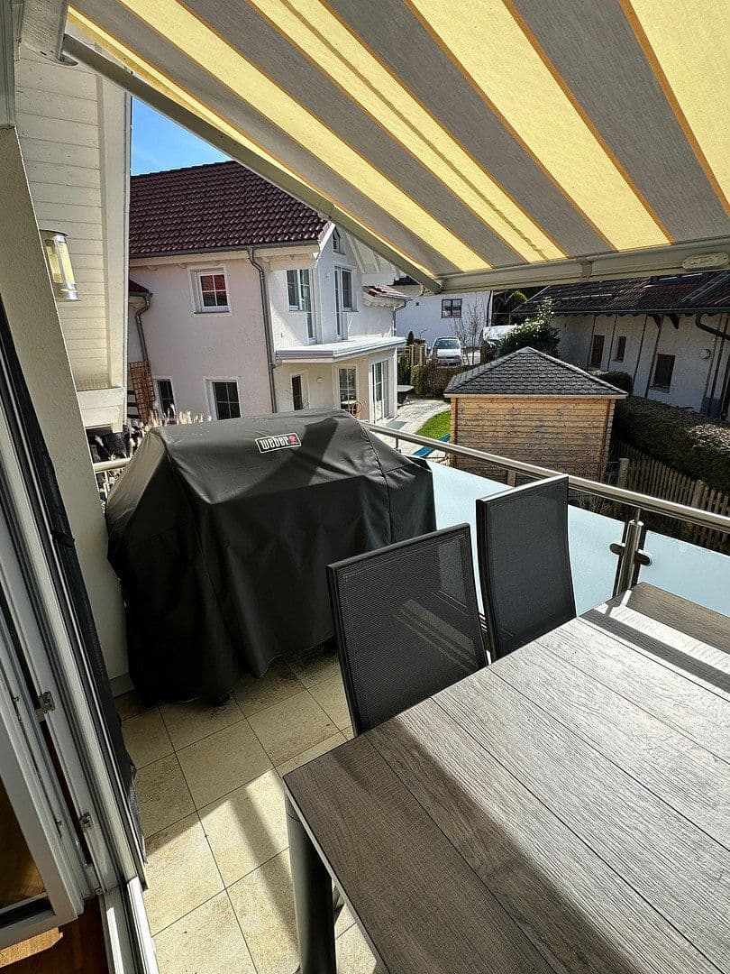 Pronájem bytu 4+1 116 m², Hanfelder Str. 7a, Oberbrunn, Bavorsko Pronájem bytu 4+1 116 m², Hanfelder Str. 7a, Oberbrunn, Bavorsko