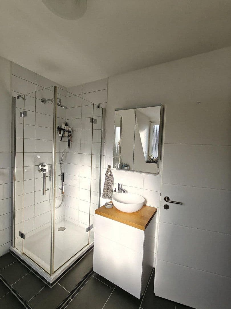 Prodej bytu 3+kk 87 m², Dinslaken, Severní Porýní-Vestfálsko Prodej bytu 3+kk 87 m², Dinslaken, Severní Porýní-Vestfálsko