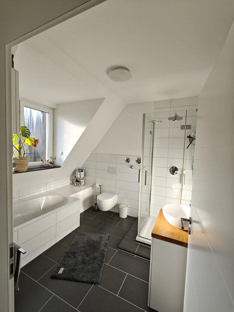 Prodej bytu 3+kk 87 m², Dinslaken, Severní Porýní-Vestfálsko Prodej bytu 3+kk 87 m², Dinslaken, Severní Porýní-Vestfálsko