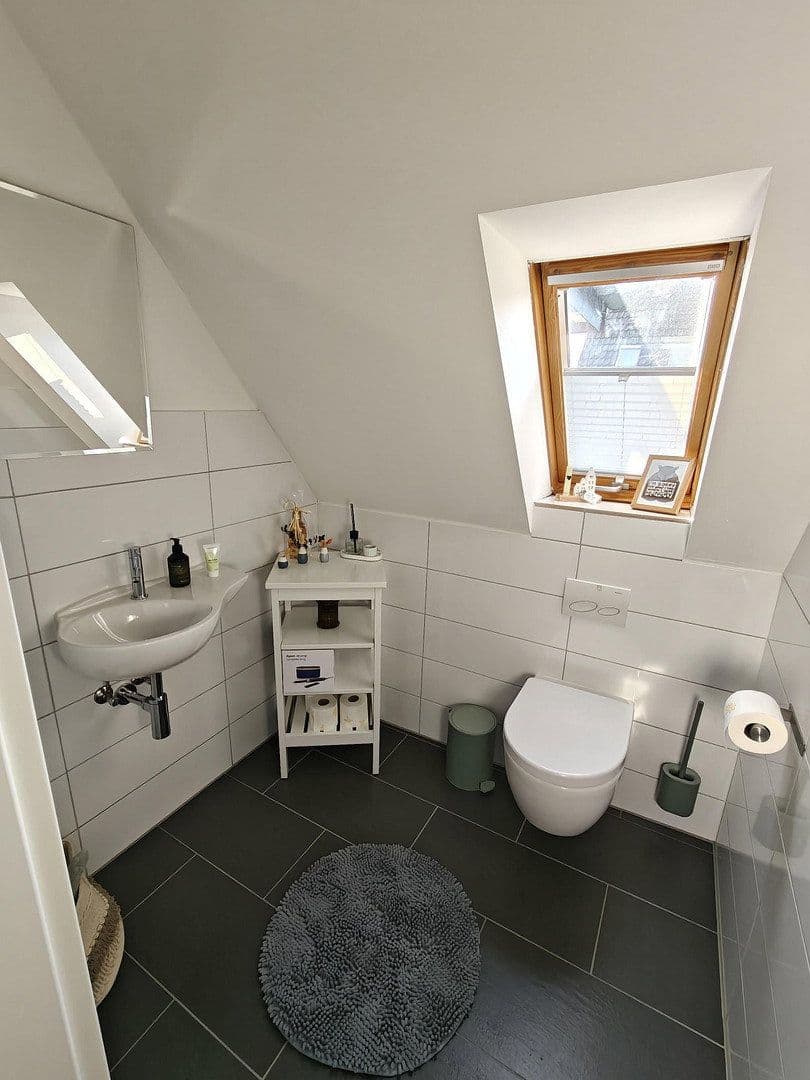 Prodej bytu 3+kk 87 m², Dinslaken, Severní Porýní-Vestfálsko Prodej bytu 3+kk 87 m², Dinslaken, Severní Porýní-Vestfálsko