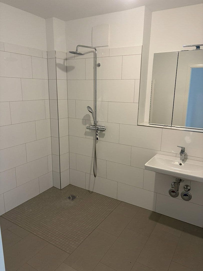 Prodej bytu 4+1 128 m², Bluecherstrasse 5, Hamburg, Hamburg Prodej bytu 4+1 128 m², Bluecherstrasse 5, Hamburg, Hamburg