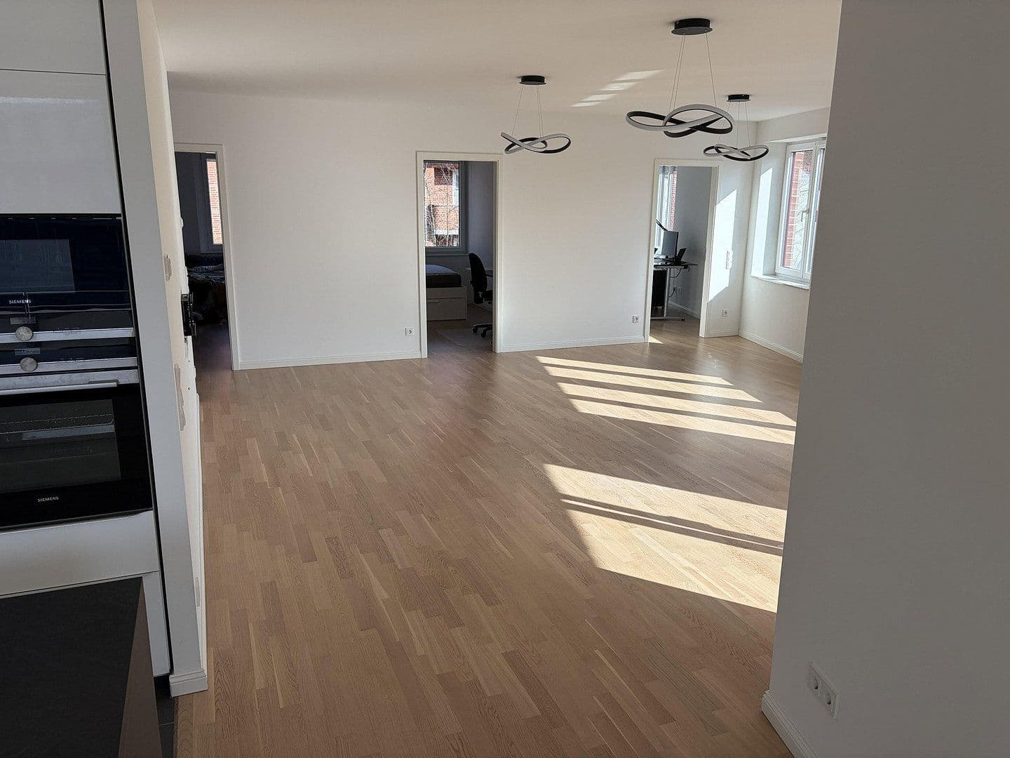 Prodej bytu 4+1 128 m², Bluecherstrasse 5, Hamburg, Hamburg Prodej bytu 4+1 128 m², Bluecherstrasse 5, Hamburg, Hamburg