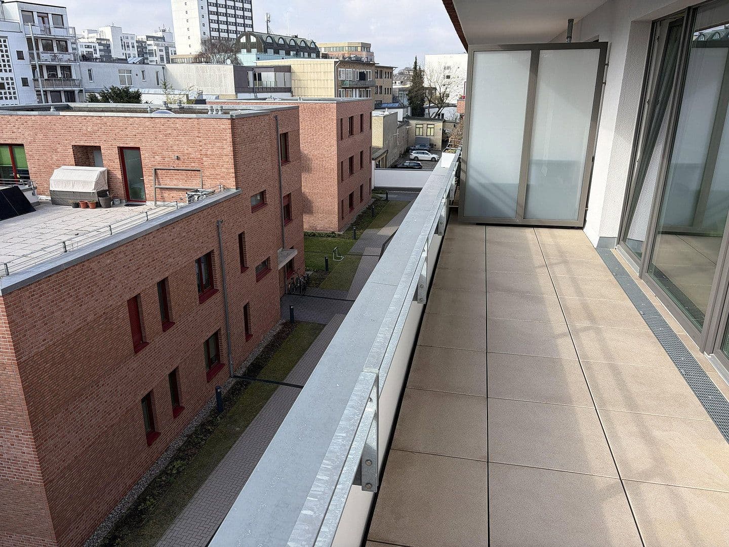 Prodej bytu 4+1 128 m², Bluecherstrasse 5, Hamburg, Hamburg Prodej bytu 4+1 128 m², Bluecherstrasse 5, Hamburg, Hamburg