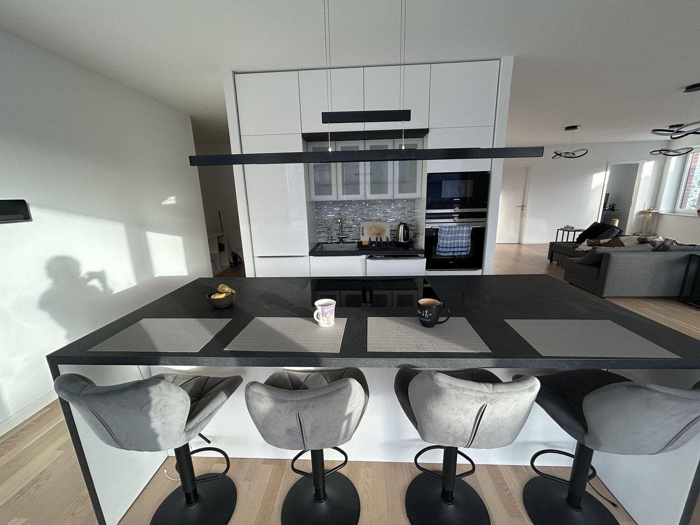 Prodej bytu 4+1 128 m², Bluecherstrasse 5, Hamburg, Hamburg Prodej bytu 4+1 128 m², Bluecherstrasse 5, Hamburg, Hamburg