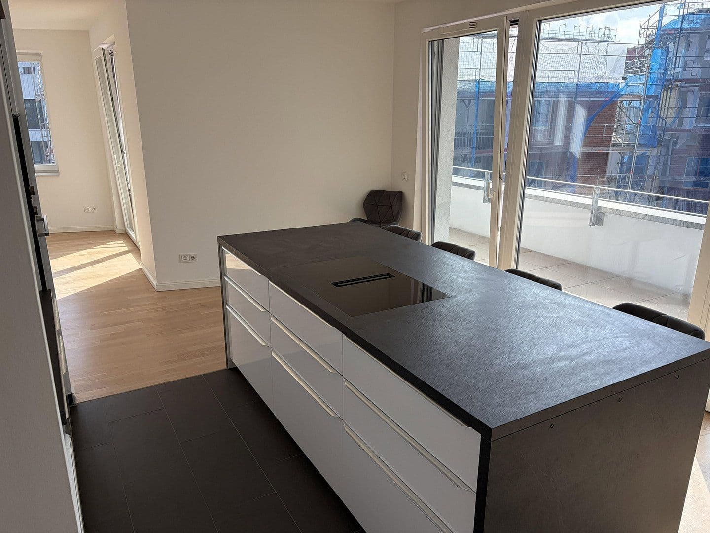 Prodej bytu 4+1 128 m², Bluecherstrasse 5, Hamburg, Hamburg Prodej bytu 4+1 128 m², Bluecherstrasse 5, Hamburg, Hamburg