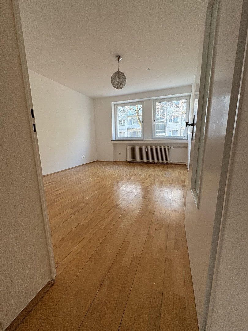 Prodej bytu 3+1 67 m², Köln, Severní Porýní-Vestfálsko Prodej bytu 3+1 67 m², Köln, Severní Porýní-Vestfálsko