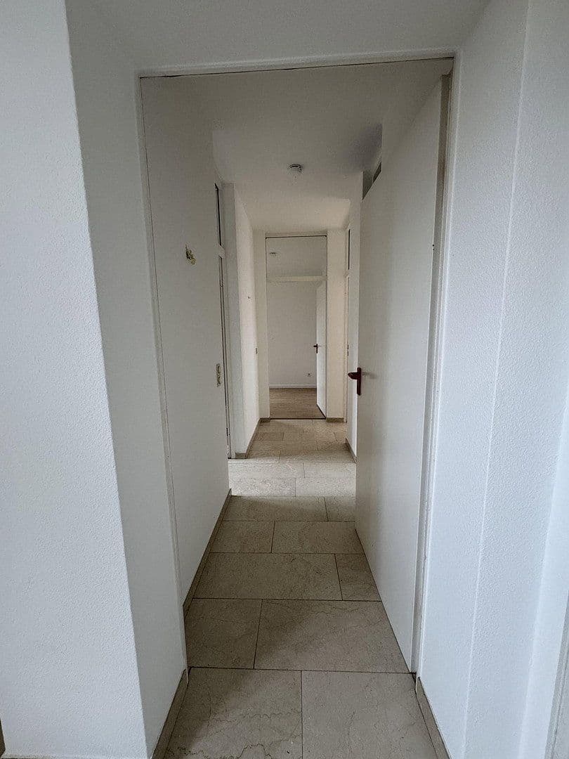 Pronájem bytu 3+1 109 m², Drosselweg 47, Bergisch Gladbach, Severní Porýní-Vestfálsko Pronájem bytu 3+1 109 m², Drosselweg 47, Bergisch Gladbach, Severní Porýní-Vestfálsko