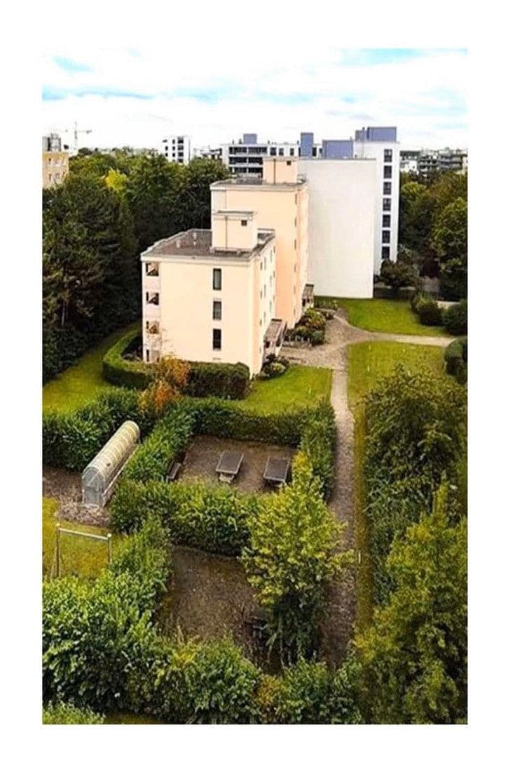 Prodej bytu 3+1 80 m², Gelbhofstrasse 5, München Großhadern, Bavorsko Prodej bytu 3+1 80 m², Gelbhofstrasse 5, München Großhadern, Bavorsko